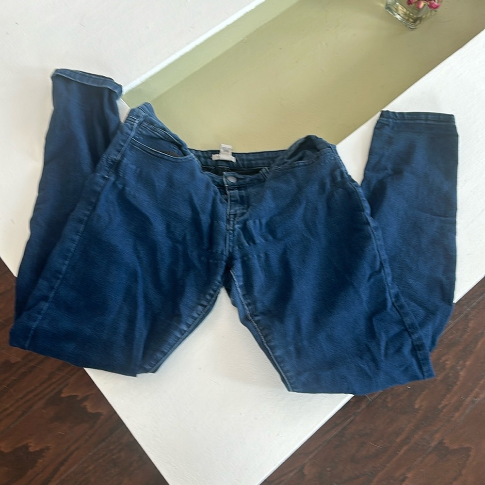 Forevere 21. Deep Blue blue jeans